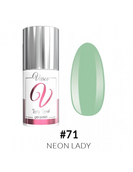 Lady Land 071